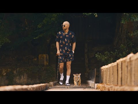 Ben Fero - Demet Akalın [Official Video]