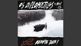 Music video thumbnail preview for Dentistas carniceiros by Os Diplomáticos de Monte-Alto