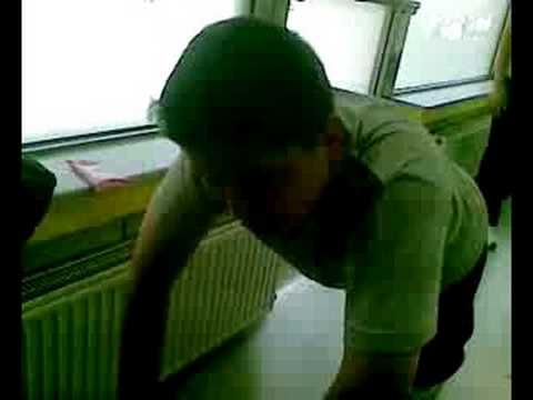 Miljan sarma -PPeking 2008(priprema)sklekovi