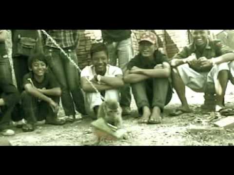 Seurieus band - Kapan ku Punya Pacar