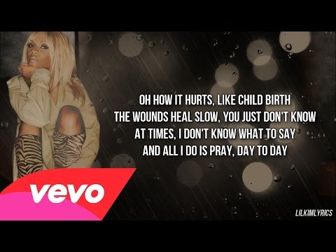 Lil' Kim Ft. Mary J. Blige - Hold On (Lyrics Video) HD