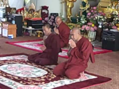 Pre Lunch Chant 2.AVI