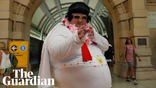 Parkes Elvis festival performers get Sydney's central station all shook up