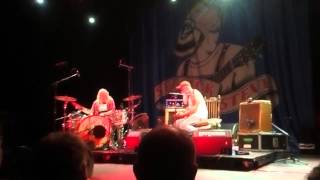 Seasick Steve - Dark - Live at Effenaar Eindhoven 10-09-2015