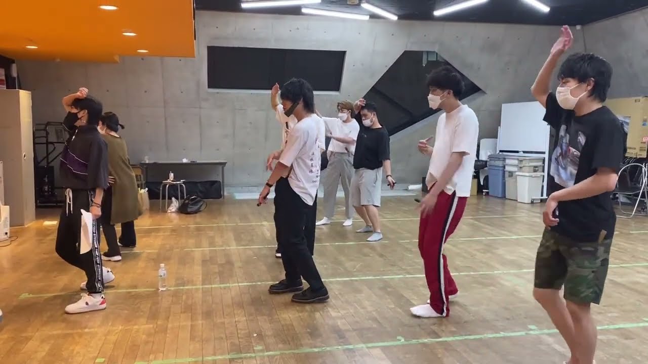 【お抹茶煎じ隊】デビュー曲振付練習の様子