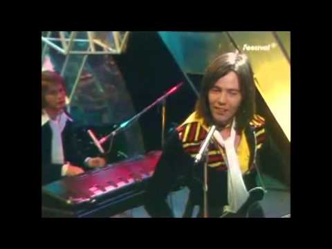 Pilot-January-1975 Top Of The Pops-Without Jimmy Saville intro...