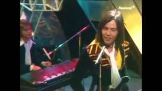Pilot-January-1975 Top Of The Pops-Without Jimmy Saville intro...