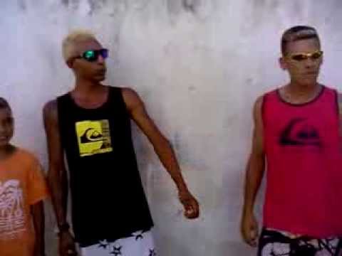 MC gojhow - MC Fefeh e mc paulinho Oficial - (medley - 2014 música nova )