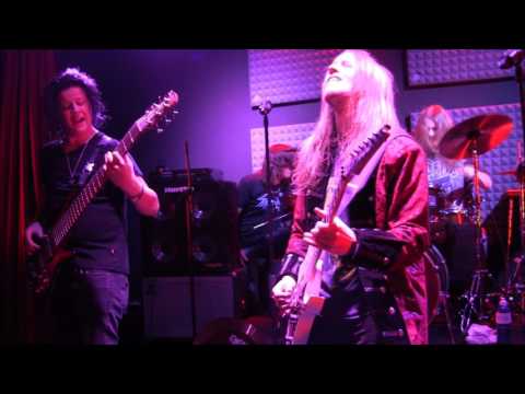 Snow I.U. live 17 February 2017