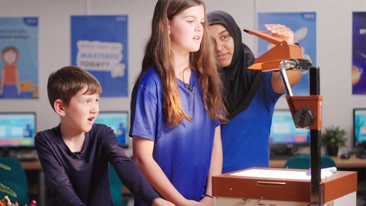 Kids BAFFLED by classroom tech from just a generation ago - YouTube