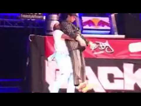 ROBOT DANCE - SALAH (FRANCE) BOTY 2009 SHOWCASE SPECIAL [OFFICIAL HD VERSION BOTY TV