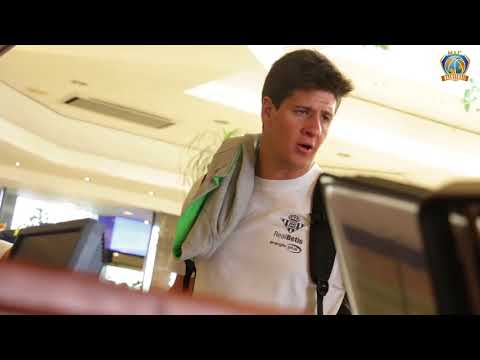 ¡Mira como han llegado los primeros equipos a MICBasketball!