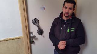 How to Open door lock without a key quickly en easily Expert locksmith