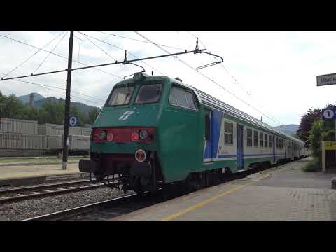 LA PARTENZA DEL REGIONALE DALLA STAZIONE DI BORGO S. DALMAZZO. (CN) GIOV. 28 - 5 - 2020.