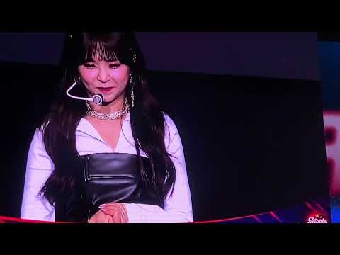 [FANCAM] 221126 EVERGLOW (에버글로우) - MENT / TALK TIME in Manila #EverglowInManila #EVERGLOW