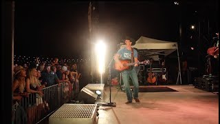 Aaron Watson and Zane Williams Rock Johnny&#39;s Outback in Salado