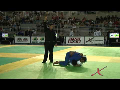 MUNDIAL PROFISSIONAL 2015 - Maurício de Souza x Hadriel Naigel by X-COMBAT