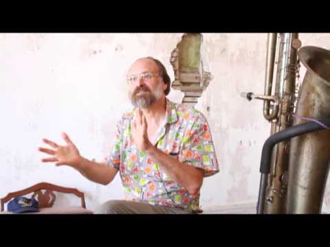 Saxophonist Scott Robinson on his ScienSonic project