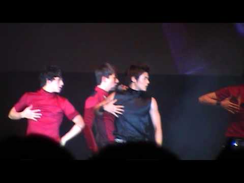 121110 ZE:A showcase in Malaysia - Phoenix