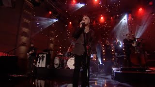 Robbie Williams - Merry Xmas Everybody (Live at BBC Radio 2 In Concert 2019)