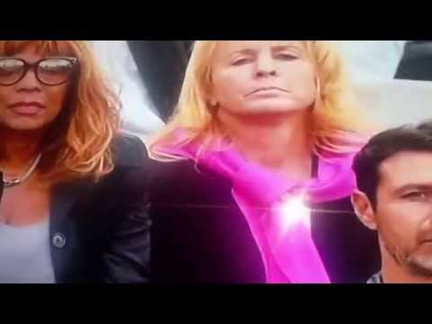 Serena Williams Beaten By Garbine Muguruza