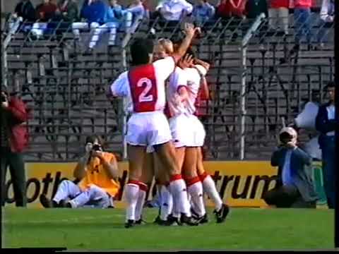 1985 86 Gerald Vanenburg Ajax   Feyenoord 1 2 1
