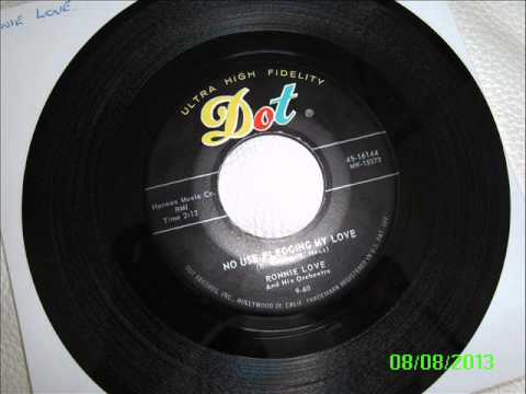 ronnie love -  no use pledging my love