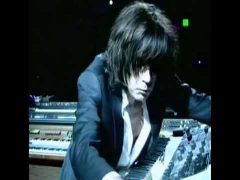 Oxygene II   Jean Michel Jarre    Contert Theatre Marigny 2007