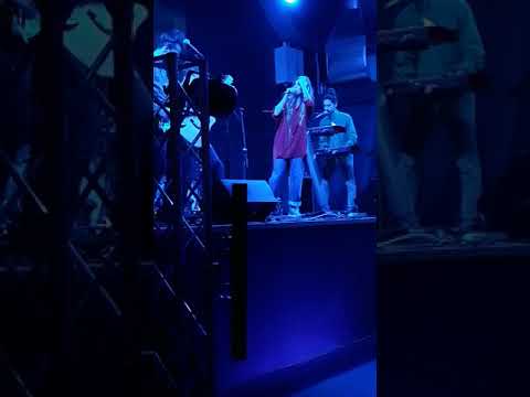 A little video of Ambra Marie feat. Il Diluvio playing there version of Every You Every Me, Placebo