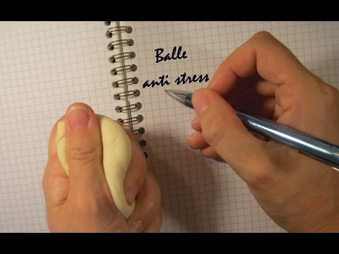 Balle anti-stress sans ballon // Stress ball