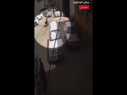 الرياض.. ضبط 3 يمنيين سلبوا أحد المارة تحت تهديد السلاح