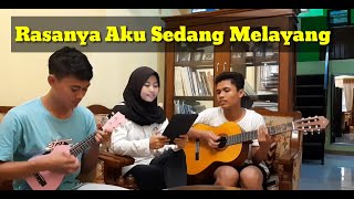 Download lagu Rasanya Aku Sedang Melayang (JAV) - Stand Here Alone | Cover Ukulele&Bass By Fauzan,Mifta,Athaya mp3 Download lagu Rasanya Aku Sedang Melayang (JAV) - Stand Here Alone | Cover Ukulele&Bass By Fauzan,Mifta,Athaya mp3