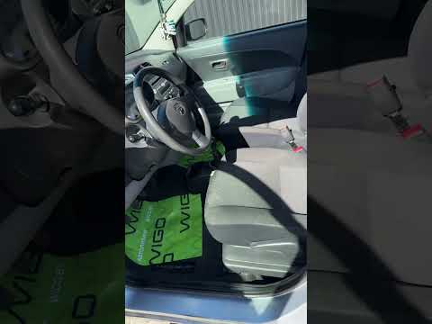 фото daihatsu sirion ii (m3) рестайлинг 0