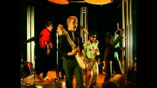 The (English) Beat - Hands Off... She&#39;s Mine (TOTP Feb 1980) [HD]