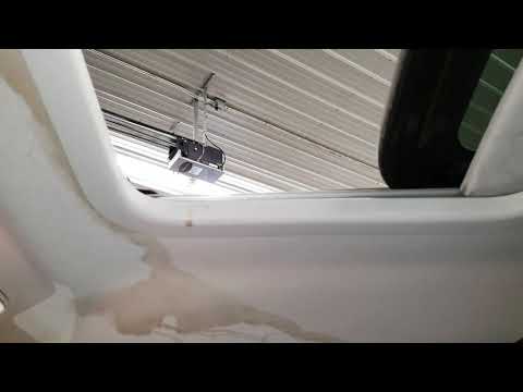 FOR SALE - 19I1223 - 2009 Jeep Liberty Limited - Power Sun Roof