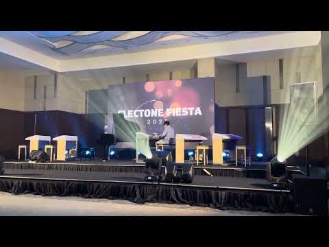 Star Wars Main Theme on electone by Matthew Gifford Witono - Yamaha Electone Fiesta