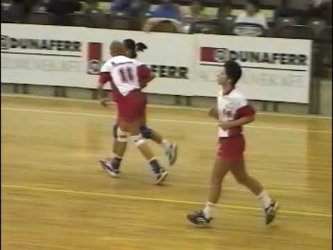 Dunaferr SE - Békéscsaba women handball hungarian league game (1999)
