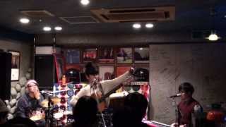 YeYe - Christmas Wish (live, NRBQ cover)