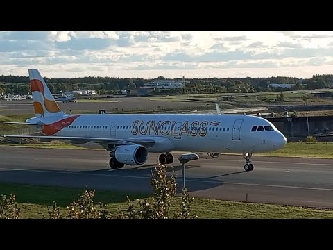 6 minutes of great plane spotting at Stockholm arlanda airport { ARN }