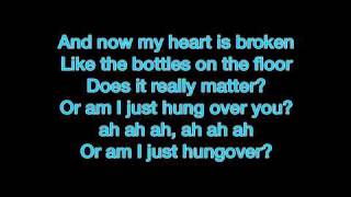 Ke$ha - Hungover (iPopLyrics)