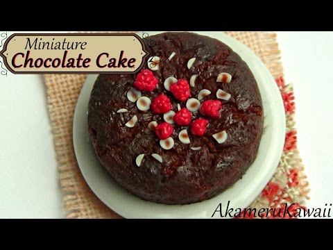 Miniature Chocolate Cake with raspberries - Polymer clay tutorial