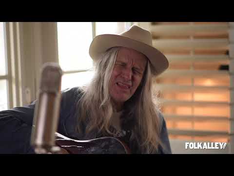Folk Alley Sessions at 30A: Steve Poltz - "Shine On"