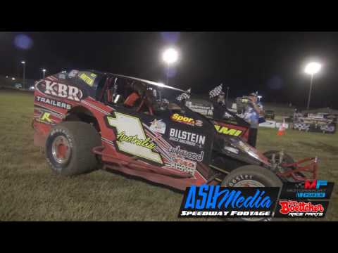 V8 Dirt Modifieds: Australian Title A-Main Race Highlights Night 1 - Apr 2017 - Rockhampton Speedway