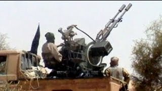 Mali Fransa'dan askeri yardım istedi