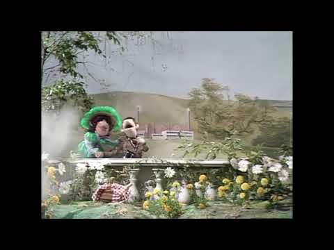 Muppet Songs: Wayne and Wanda - On a Clear Day