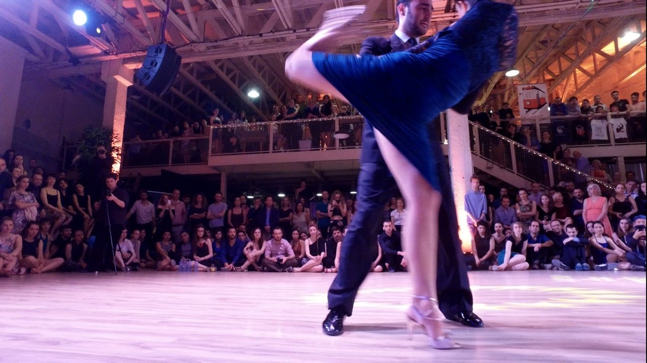 Video thumbnail for Fausto Carpino y Stephanie Fesneau @ Belgrade Tango Encuentro 2017 - A mis compañeros