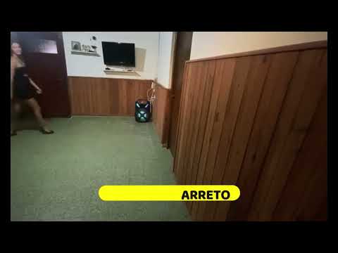 GRADO: MODELO INTERNACIONAL DE PASARELA AMERICANA