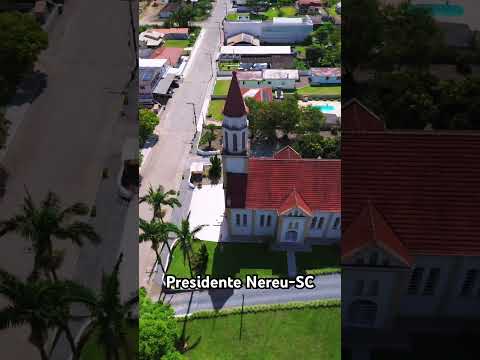 Um olhar do alto sobre a fé e a história de Presidente Nereu ⛪ #igrejacatólica  #drone #turismo
