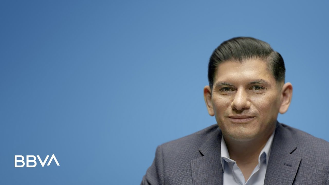 Sergio Juárez Correa, profesor. “El talento puede florecer incluso en los lugares más olvidados”