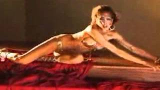 Dança Sensual - Angela Taylor in sexy - Dança Erótica